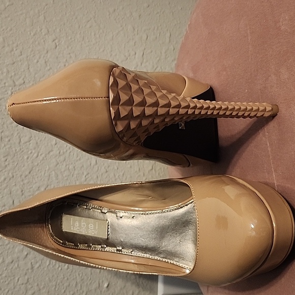 Rachel Roy Nude Pumps - Picture 2 of 7